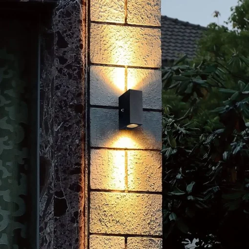 Straluma Buitenlamp Logan zwart+schemersensor IP44> Wandlampen|Buitenlampen