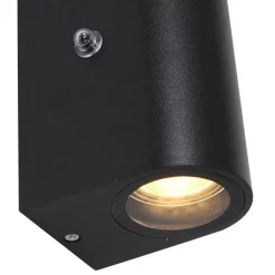 Straluma Buitenlamp Logan zwart+schemersensor IP44></noscript> Wandlampen|Buitenlampen
