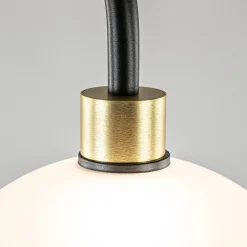 Straluma Chique vloerlamp zwart/goud met opaal glas></noscript> Vloerlampen|Luxe Verlichting