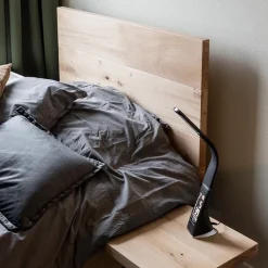 Straluma Design tafellamp zwart met klok en dimbaar LED></noscript> Tafellampen|Bedlampjes