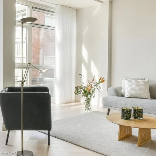 Straluma Dimbare LED uplighter met leeslamp donker brons> Vloerlampen|Leeslampen