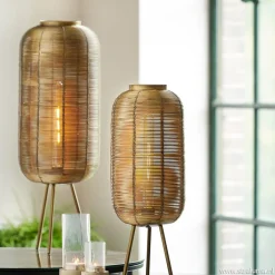Straluma Driepoot tafellamp Tomek antiek brons></noscript> Tafellampen|Light and Living