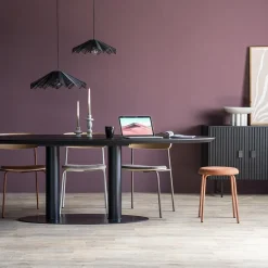 Straluma Eettafel ovaal zwart eiken met metalen poot 300x120 cm></noscript> Eettafels