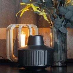 Straluma Industriële tafellamp houten kooi met mat zwart></noscript> Tafellampen|Kooilampen