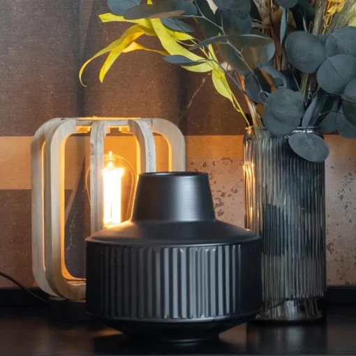 Straluma Industriële tafellamp houten kooi met mat zwart> Tafellampen|Kooilampen
