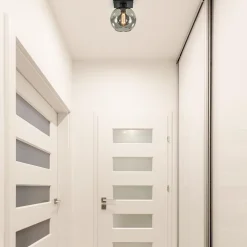 Straluma Kleine plafondlamp zwart met smoke glas 20 cm></noscript> Keukenverlichting|Plafondlampen