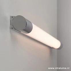 Straluma LED badkamer-wandlamp met stopcontact></noscript> Wandlampen|LED Badkamerlampen