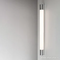Straluma LED badkamer-wandlamp met stopcontact> Wandlampen|LED Badkamerlampen