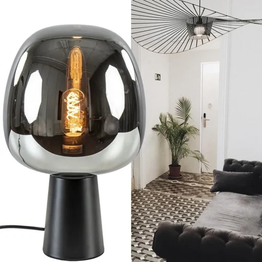 Straluma Mat zwarte tafellamp Mayson met smoke glazen kap> Tafellampen|Light and Living