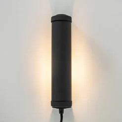 Straluma Mat zwarte wandlamp met snoer></noscript> Wandlampen|Scandinavische Verlichting