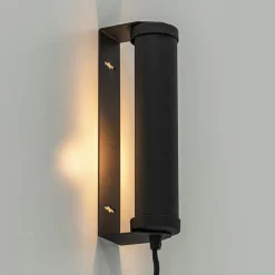 Straluma Mat zwarte wandlamp met snoer></noscript> Wandlampen|Scandinavische Verlichting