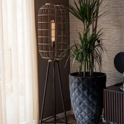 Straluma Metalen kooi vloerlamp oud-brons L&L></noscript> Kooilampen|Light and Living