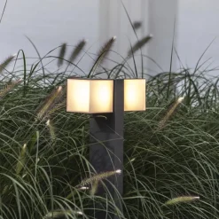 Straluma Moderne LED buitenlamp dubbele kubus op paal IP54></noscript> Buitenlampen