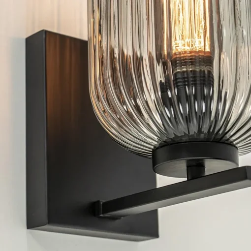 Straluma Smoke glazen wandlamp met zwarte bevestiging> Woonkamerlampen|Slaapkamerlampen