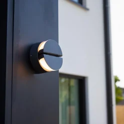 Straluma Verstelbare buitenlamp rond donker grijs inclusief LED></noscript> Wandlampen|Buitenlampen